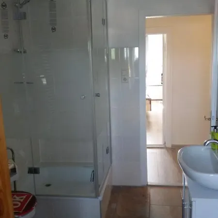 Schwarzer Adler Mit 3 Schlafzimmern Und 2 Wc Apartment Markisch Buchholz