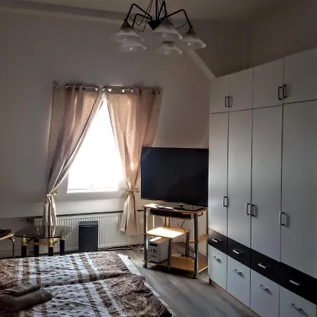 Schwarzer Adler Mit 3 Schlafzimmern Und 2 Wc Markisch Buchholz